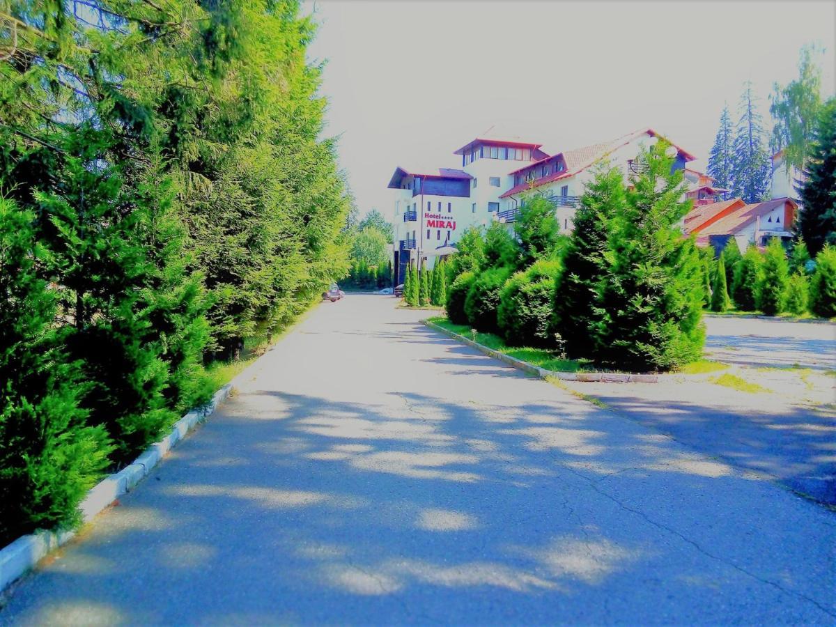 Hotel Miraj - Restaurant & Sauna & Biliard Poiana Braşov Exterior foto